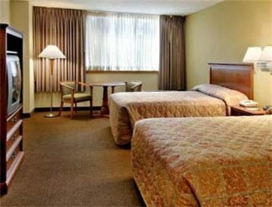 Days Inn & Suites Tallahassee Conference Center I-10 Hotel Номер фото